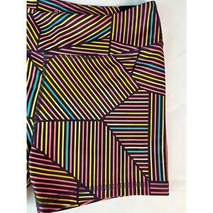 DSG Girls XL (16)‎ Momentum Shortie Geo Maze Athletic Shorts Activewear